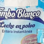 Ordenan retirar más de 11 mil cajas de leche en polvo entregadas en escuelas no aptas para consumo