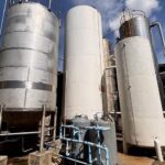 21.000 litros de leche UTH saldrán al mercado en Cundinamarca por crisis de productores