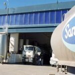 Sancor no encuentra el rumbo el duro efecto de la pérdida de materia prima y el goteo de mercadería