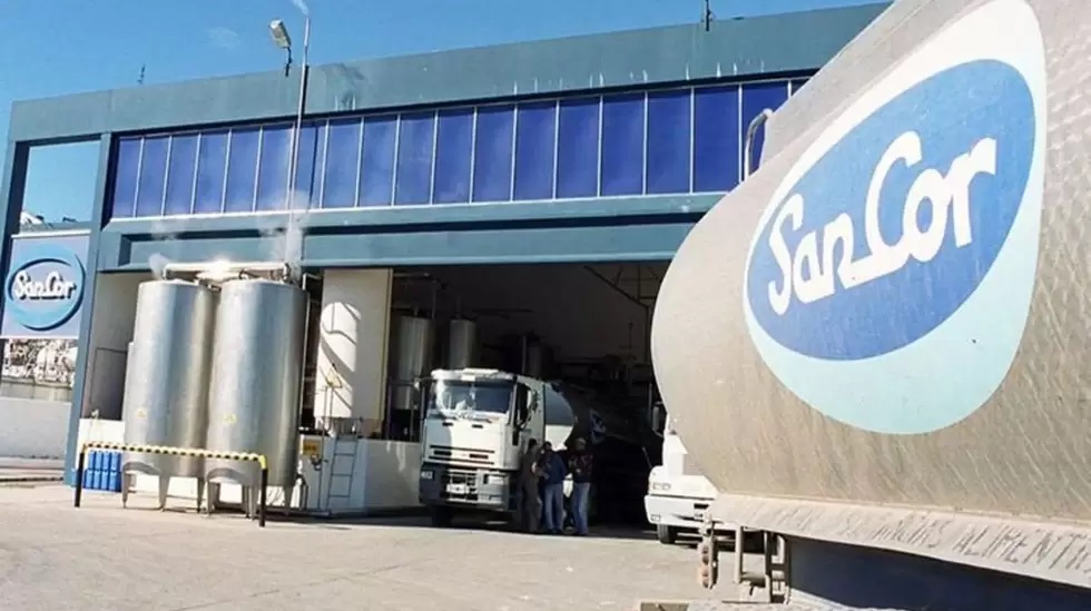 Sancor no encuentra el rumbo el duro efecto de la pérdida de materia prima y el goteo de mercadería