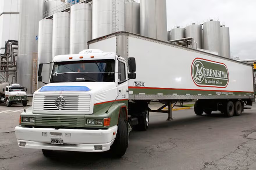 Mega fusión Arcor y Danone avanzan con un plan para quedarse con La Serenísima y unificar su negocio lácteo