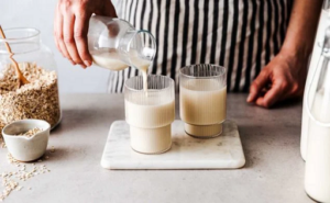 Adiós a la leche más consumida en España: el motivo que pone a los expertos en alerta