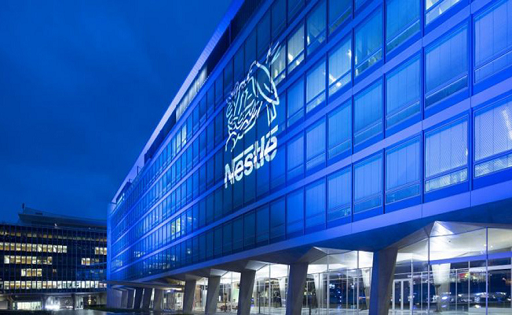 Nestlé aumenta precios para evitar pérdidas de ventas y volumen