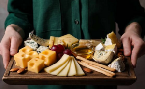 Cuánto queso es saludable comer y qué tipo elegir según expertos
