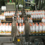 España vetan una marca de leche por conflicto comercial
