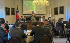 Productores chilenos participan en agenda política de la SNA