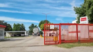 Gigante lácteo corta sueldos y anticipa despidos masivos