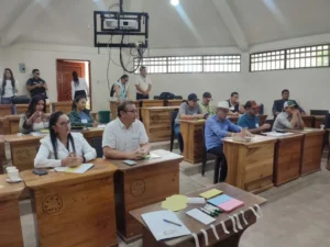 Manabí impulsa modernización de la ganadería lechera