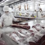 Maquinaria, leche y carne bovina marcan pulso positivo