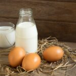 El huevo y la leche entera son los dos alimentos más nutritivos