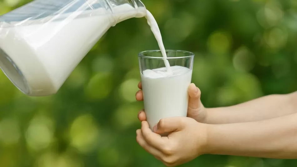 Gobierno suspende popular marca de leche en Colombia