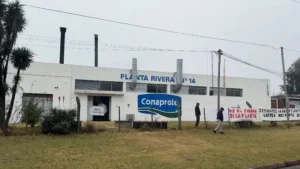 Rivera insiste en revertir cierre de planta de Conaprole