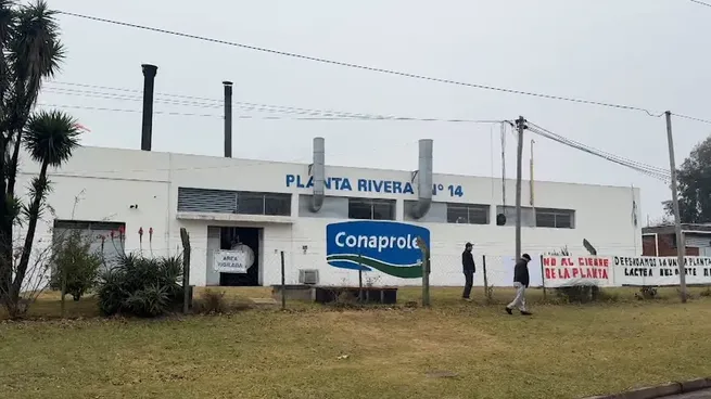 Rivera insiste en revertir cierre de planta de Conaprole