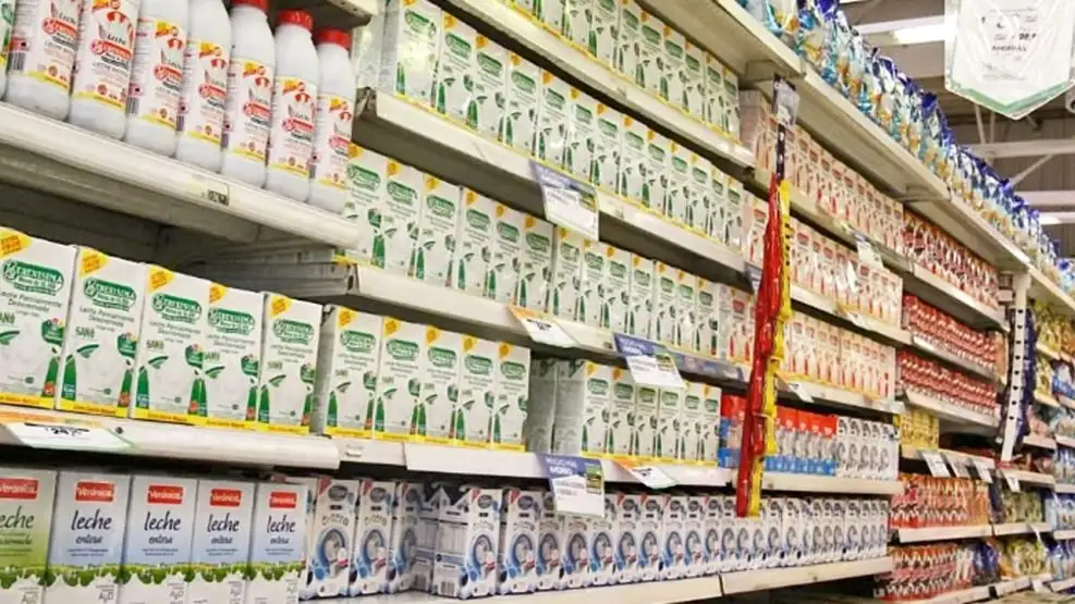 Ventas de lácteos en Argentina caen 6,3 % en agosto