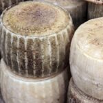 Precio de la leche en Castilla-La Mancha cae y casi se iguala al de Castilla y León