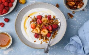 Tres alimentos altos en proteína que ayudan a mantener la masa muscular