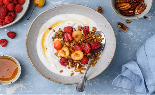 Tres alimentos altos en proteína que ayudan a mantener la masa muscular
