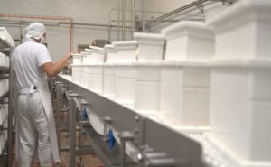 Vita Alimentos adquiere La Holandesa y consolida su liderazgo en el mercado lácteo ecuatoriano