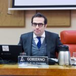 España pide eximir de aranceles al aceite, vino y queso