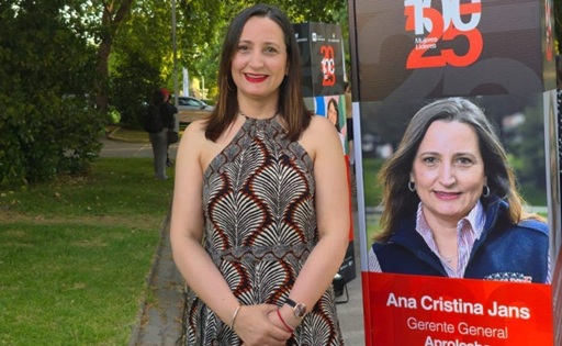 Gerente de AProleche Osorno reconocida entre las 100 Mujeres Líderes 2025