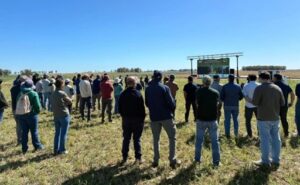 Uruguay analiza cómo gestionar el crecimiento de la lechería