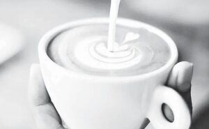Café con leche cómo mejorar su digestión y qué tener en cuenta