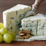 Es mejor comprar quesos pasteurizados o de leche cruda