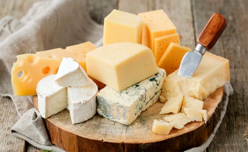 Queso probiótico acelera el metabolismo del alcohol y reduce la resaca