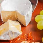 Santa Rosa lanza Camembertino un queso blando que revoluciona la picada argentina