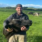 Argentino lidera sistemas lecheros en Australia y gestiona 1.600 vacas por celular