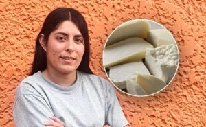 De ordeñar vacas a liderar la producción de quesos artesanales con apenas 20 años de edad