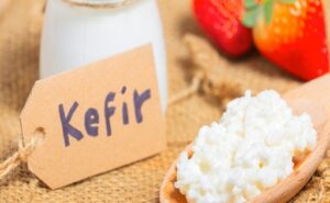 El kéfir es mejor que el yogur para la salud intestinal
