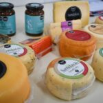 Santa Lucía: el sueño de transformar leche en quesos gourmet en el corazón del Monte Pampeano 1 Santa Lucía el sueño de transformar leche en quesos gourmet en el corazón del Monte Pampeano