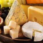 Quesos guía nutricional para elegir entre Cottage, Parmesano y Suizo