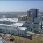 Danone cae en ventas, pero resiste en volumen