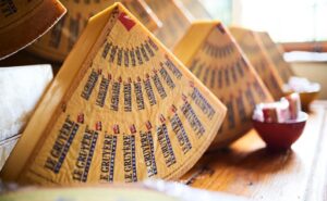 Le Gruyère AOP, patrimonio gastronómico e histórico de Suiza