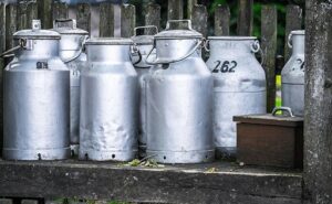 Tensión en los contratos lácteos