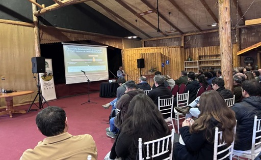 Aproval convocó a más de 70 productores en un taller enfocado en Inteligencia Artificial