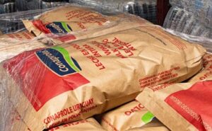 China transforma su demanda láctea cae la leche en polvo y explota el consumo de quesos