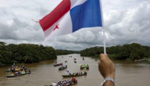 Costa Rica eleva a la diplomacia internacional el bloqueo lácteo y agropecuario de Panamá