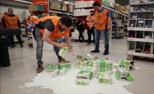El cártel de la leche Absuelven a Schreiber mientras condena a los gigantes del sector