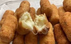 Croquetas de papa y mozzarella una receta fácil para disfrutar más queso en casa