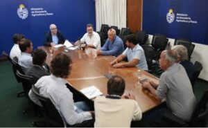Gobierno y gremiales buscan una salida para fortalecer el financiamiento del Inale