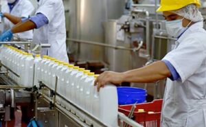 Industria láctea paraguaya duplica exportaciones y supera las 9.900 toneladas hasta mayo