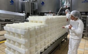 Argentina crece la elaboración de productos lácteos impulsada por la leche en polvo