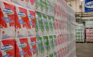 La Suipachense acelera su regreso relanzará leche, yogures y postres y sumará más empleados