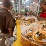 El queso Casín resiste con solo dos productores y sin ganaderías de leche en su zona El queso Casín resiste con solo dos productores y sin ganaderías de leche en su zona