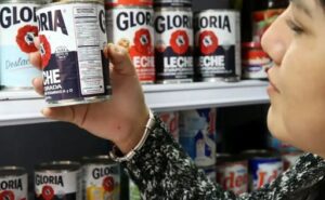 Gloria lleva al Tribunal Constitucional la disputa por el uso de leche en polvo