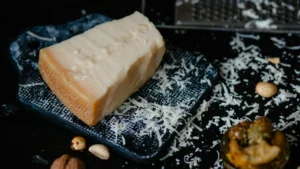 Parmigiano Reggiano, Grana Padano y Pecorino qué diferencia a estos tres quesos italianos