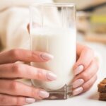 Por qué la leche sin lactosa sabe más dulce si no tiene azúcar añadido